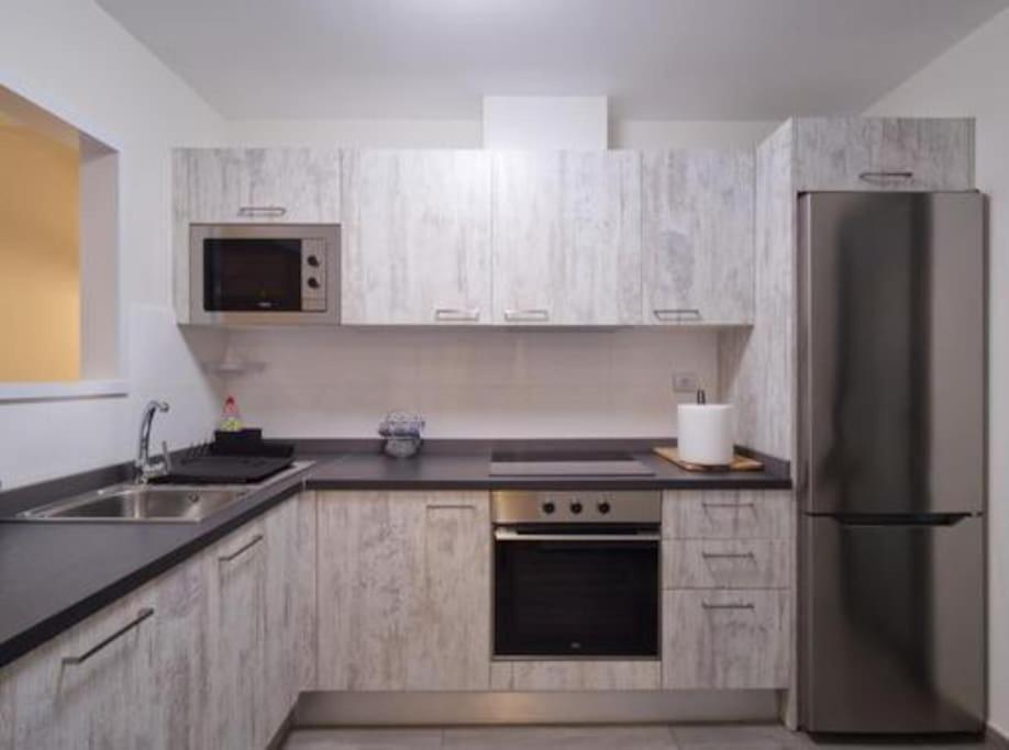 Sunny Luxury Apartment With Two Great Sunny - Level Terraces, Two Swimming Pools, In A New Complex Pueblo Majorero, Close To Fuerteventura Golf Club, Next To The Beach , Atlantico Shopping Mall And Casino In Caleta de Fuste Exterior foto