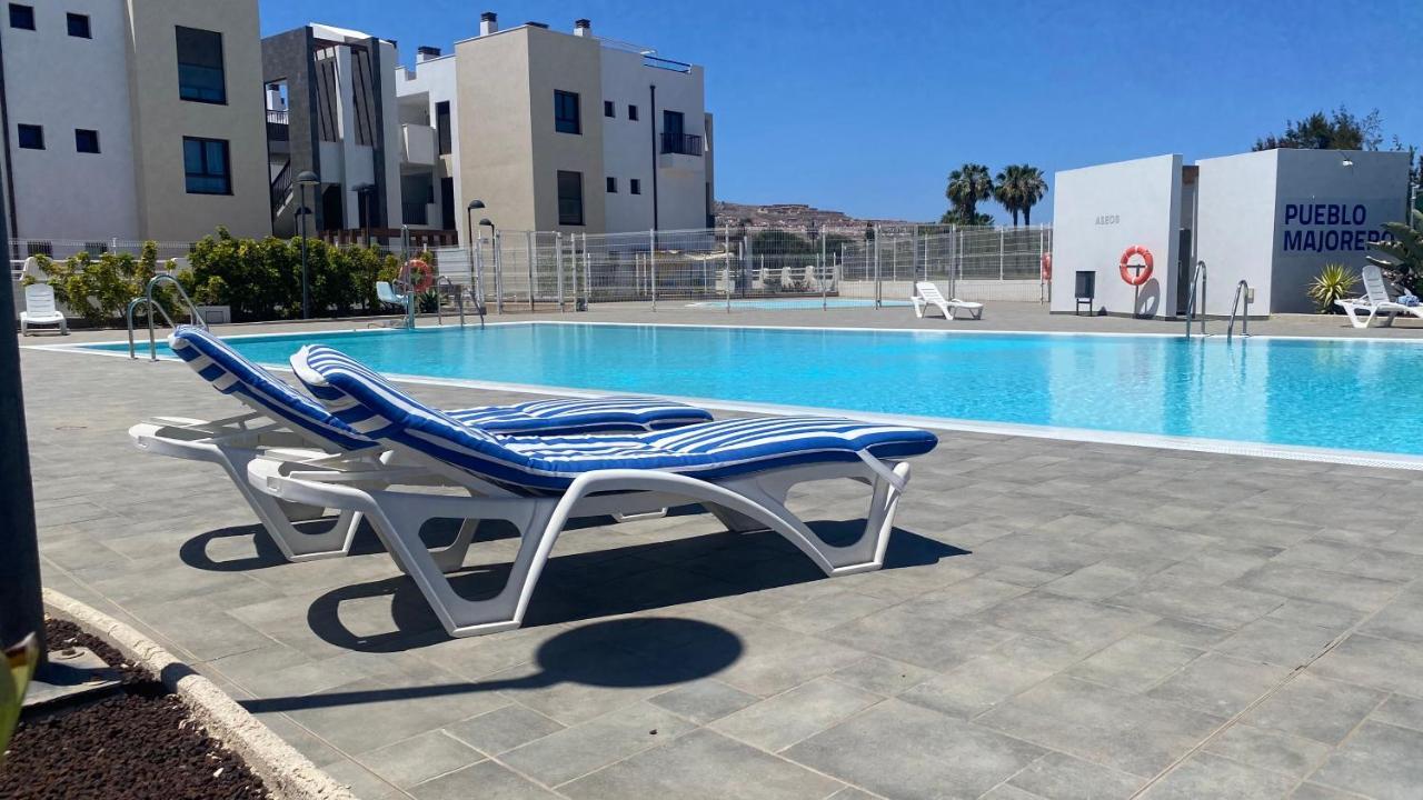 Sunny Luxury Apartment With Two Great Sunny - Level Terraces, Two Swimming Pools, In A New Complex Pueblo Majorero, Close To Fuerteventura Golf Club, Next To The Beach , Atlantico Shopping Mall And Casino In Caleta de Fuste Exterior foto