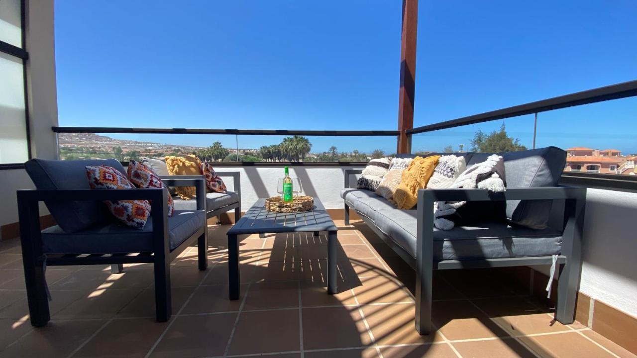 Sunny Luxury Apartment With Two Great Sunny - Level Terraces, Two Swimming Pools, In A New Complex Pueblo Majorero, Close To Fuerteventura Golf Club, Next To The Beach , Atlantico Shopping Mall And Casino In Caleta de Fuste Exterior foto